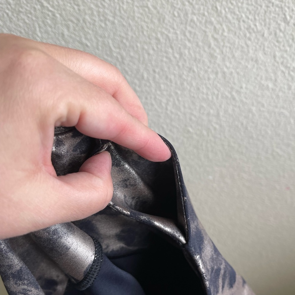 Savvi Metallic Print Athletic Leggings - Picture 10 of 10